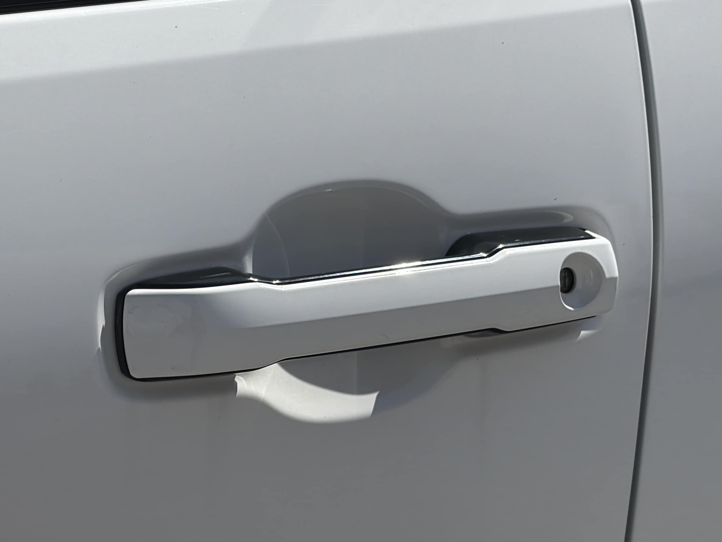 2024 Toyota Tacoma SR5 - Photo 38