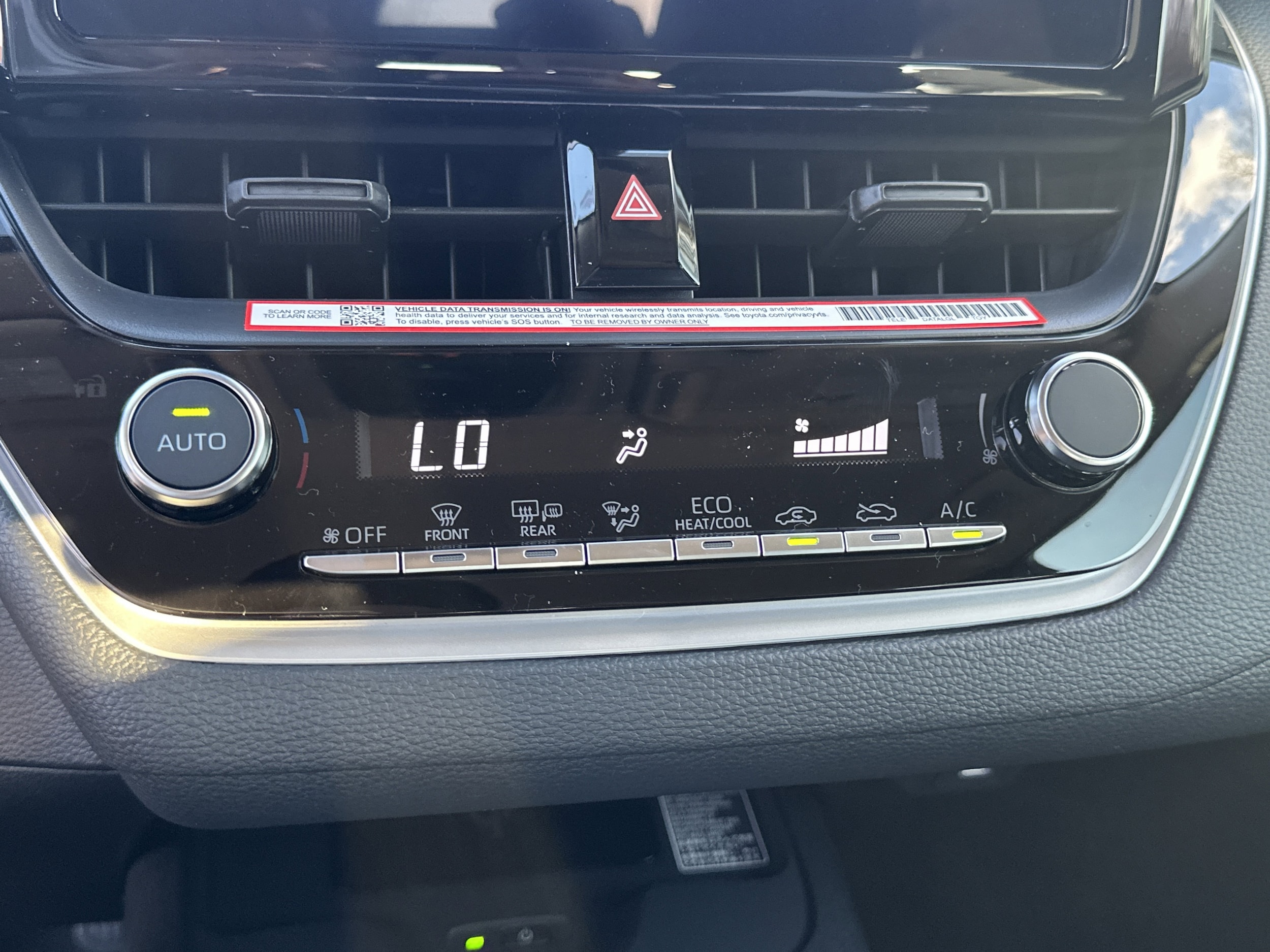 2026 Toyota Corolla LE - Photo 25