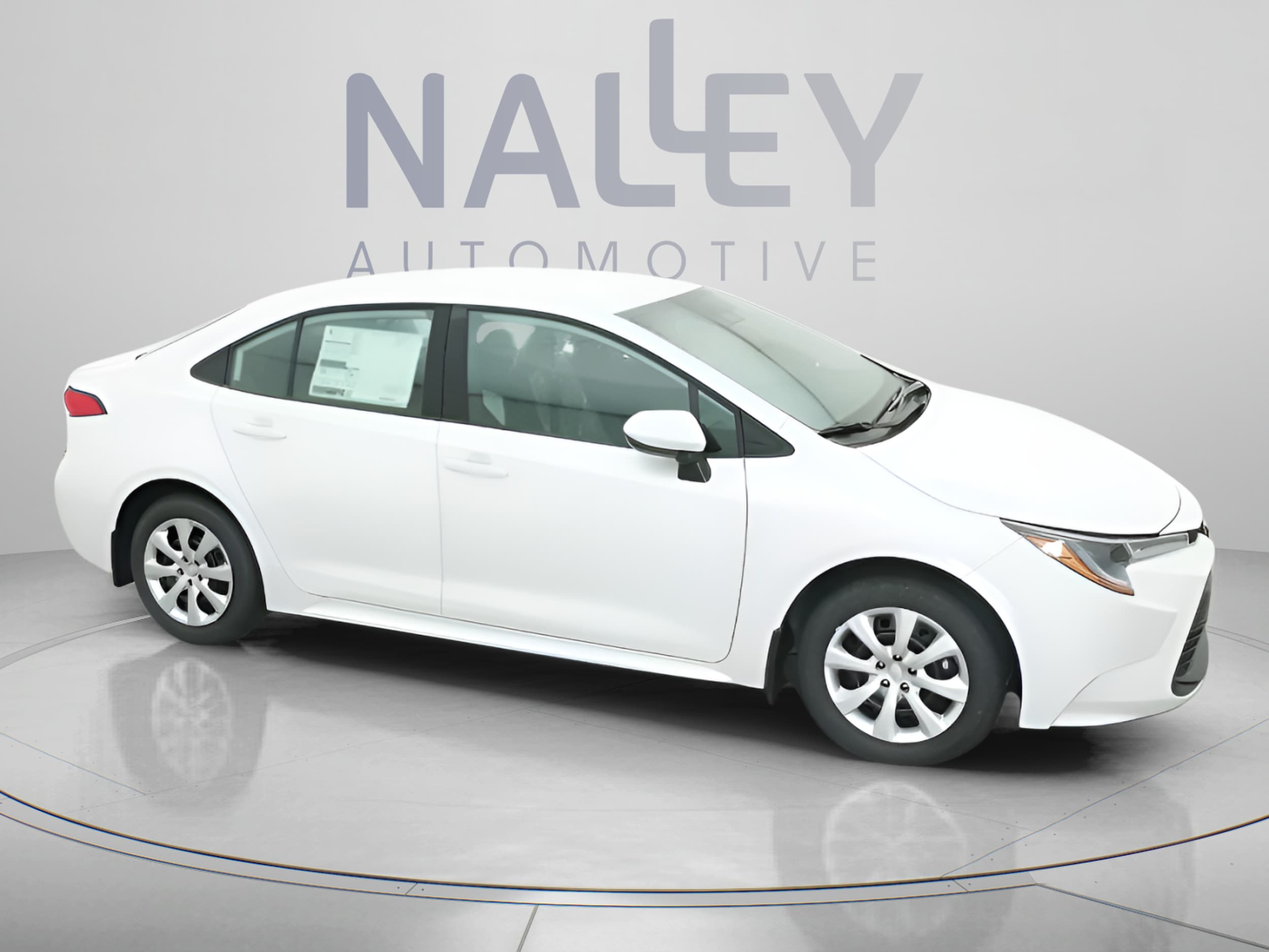 2026 Toyota Corolla LE - Photo 13