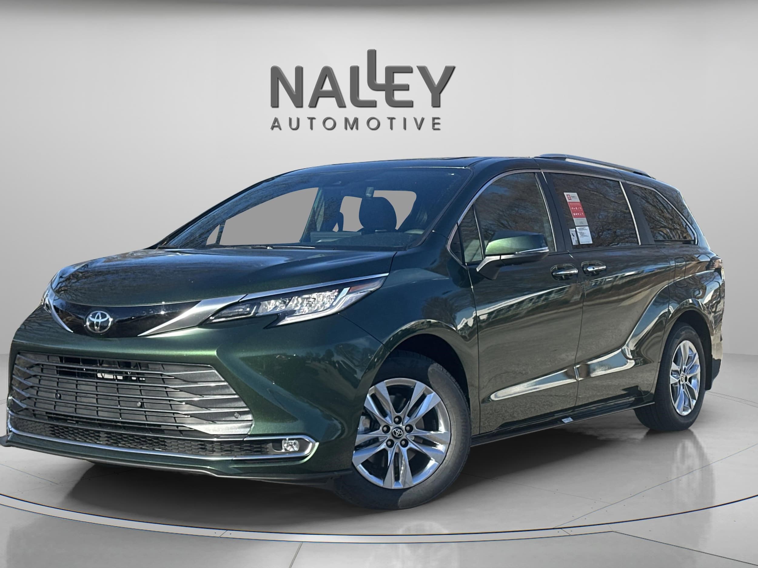 2026 Toyota Sienna Limited's photo