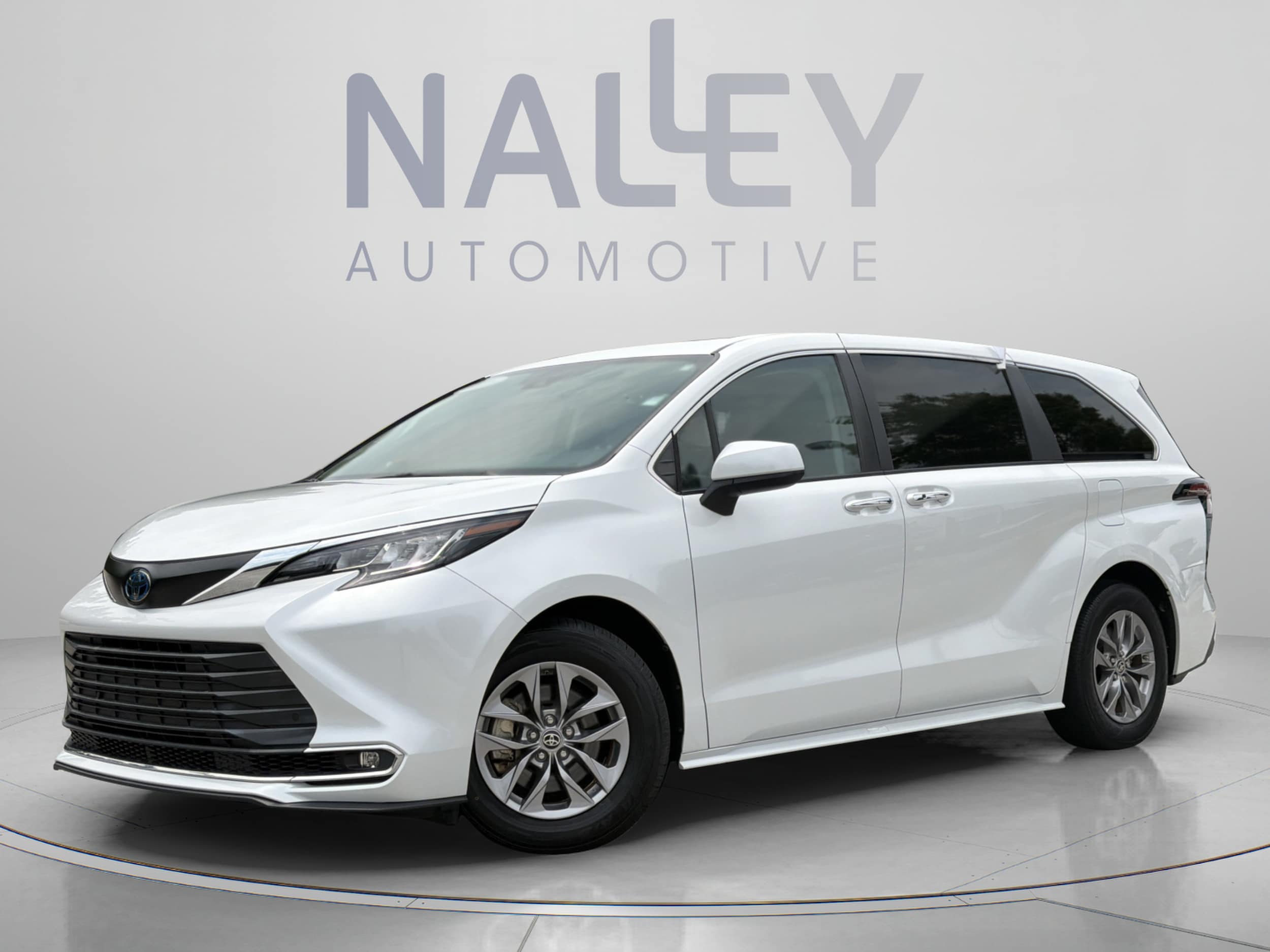 2023 Toyota Sienna