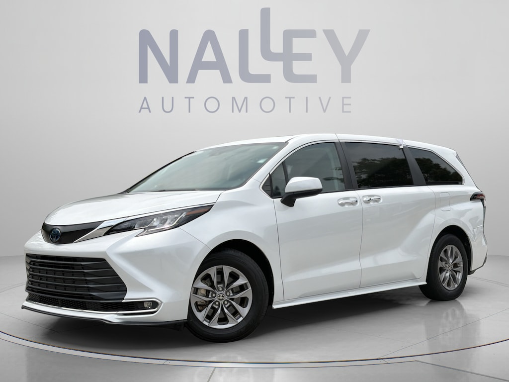 Certified 2023 Toyota Sienna XLE Van Passenger Van