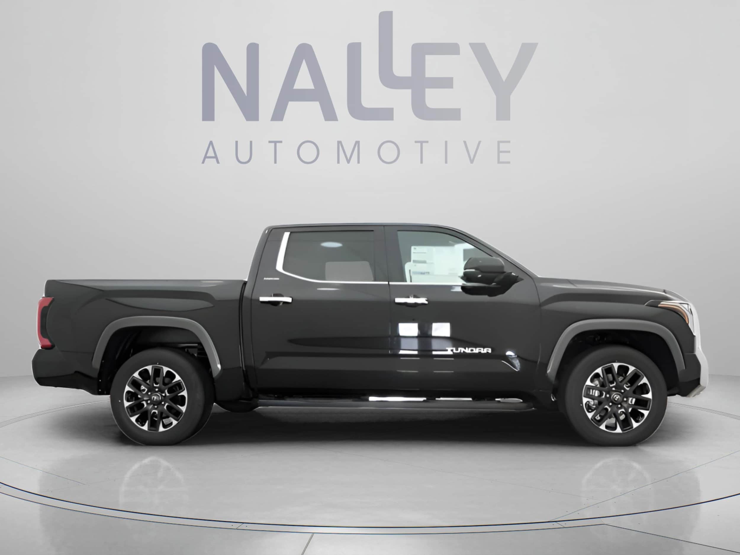 2026 Toyota Tundra Limited - Photo 23