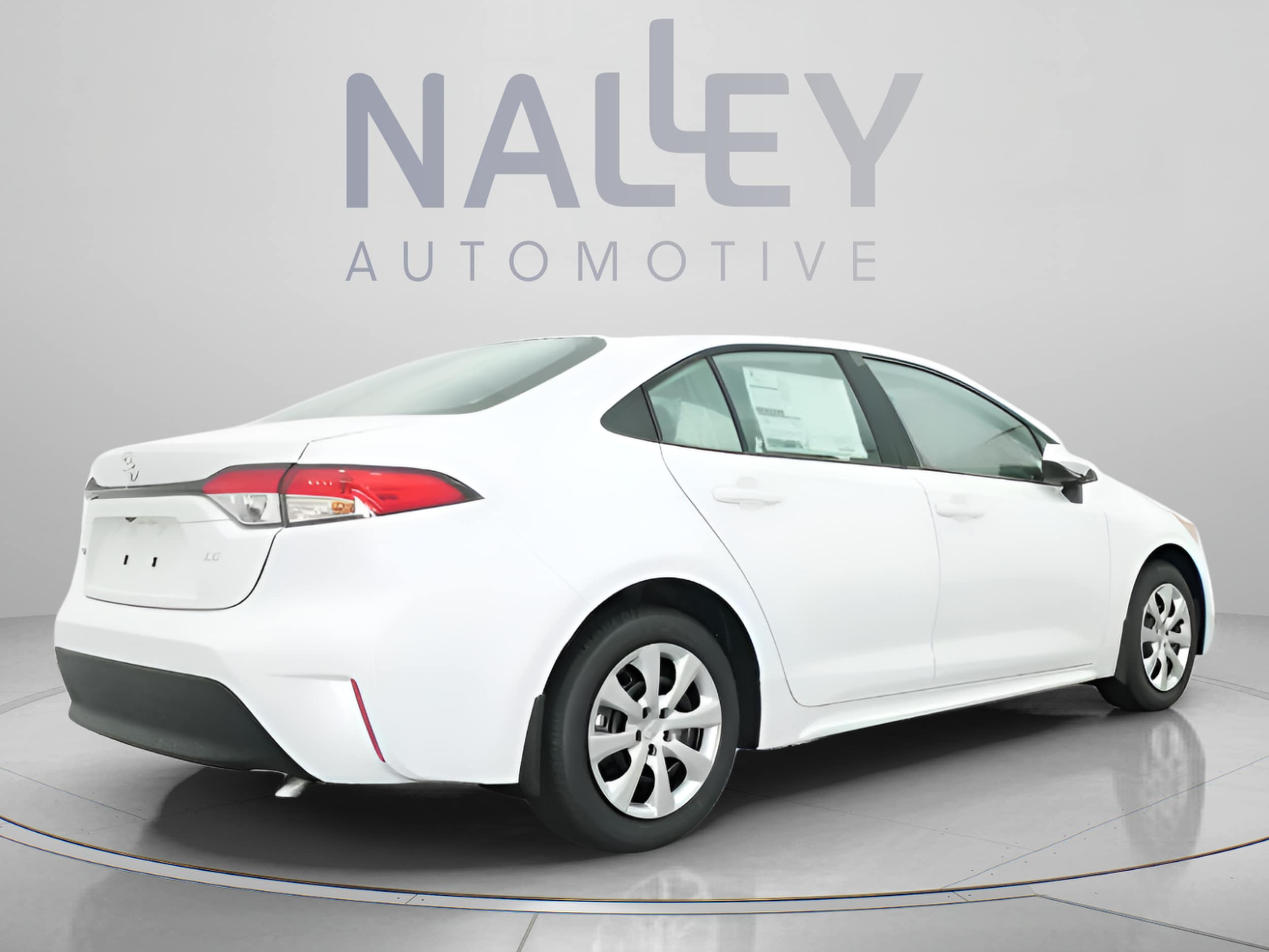 2026 Toyota Corolla LE - Photo 12