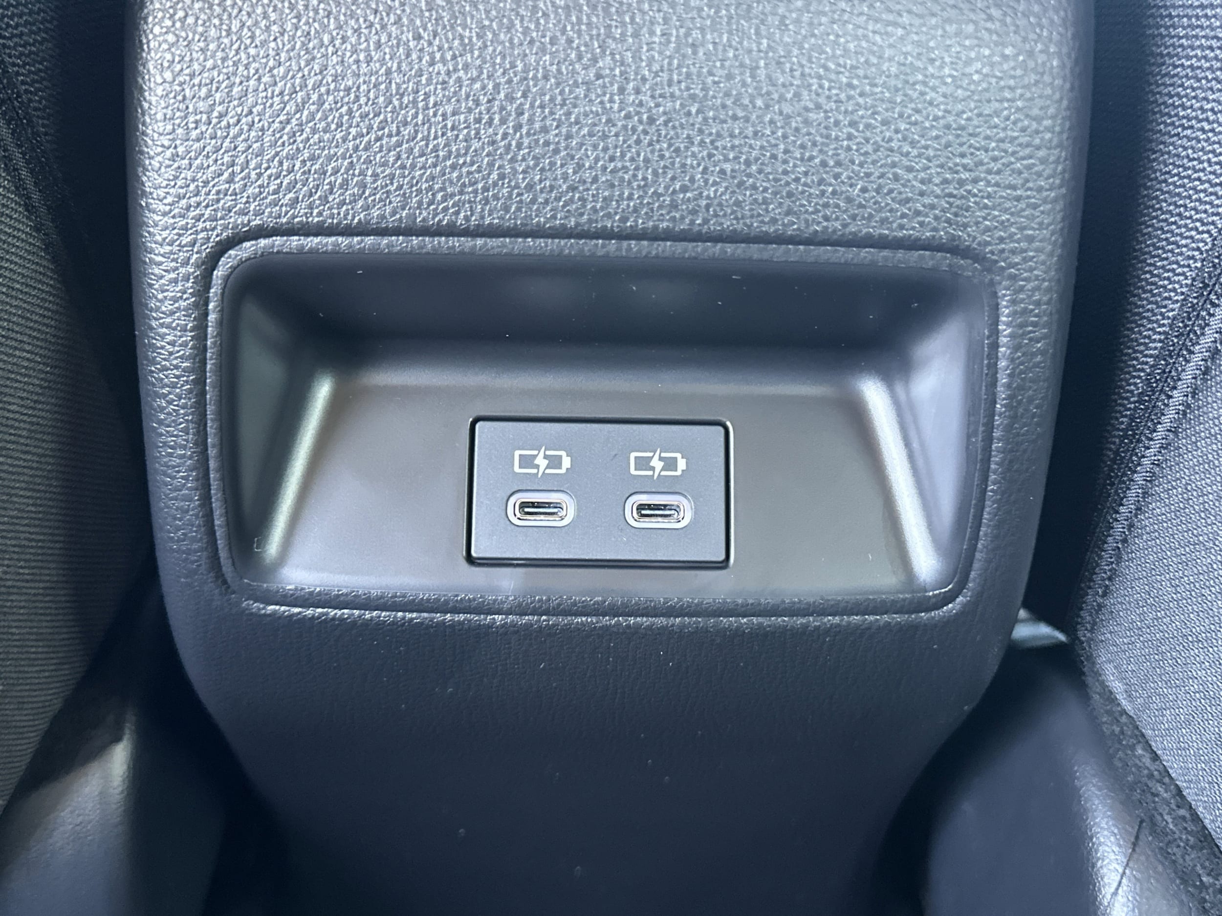 2026 Toyota Corolla LE - Photo 22