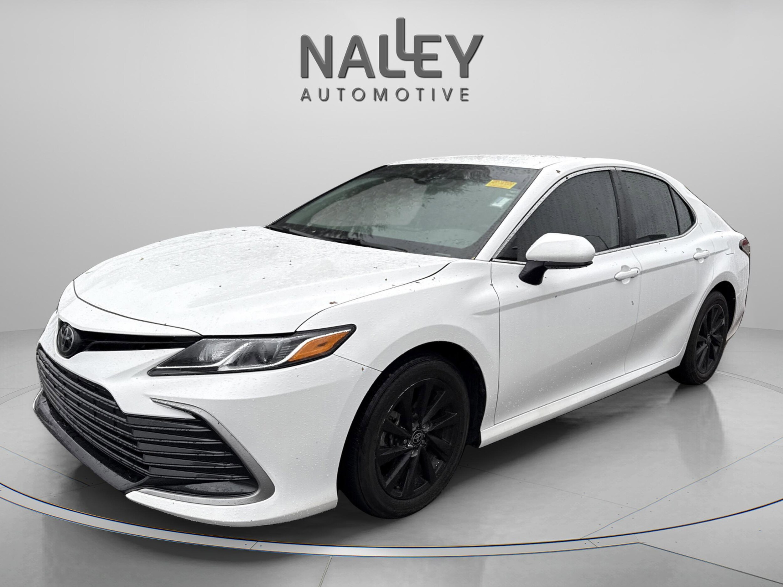 2023 Toyota Camry LE photo 2