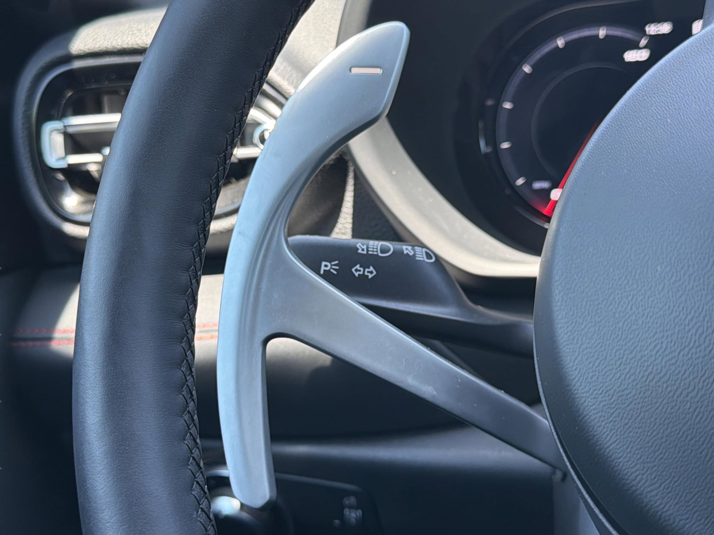 2024 Dodge Hornet R/T Plus - Photo 19