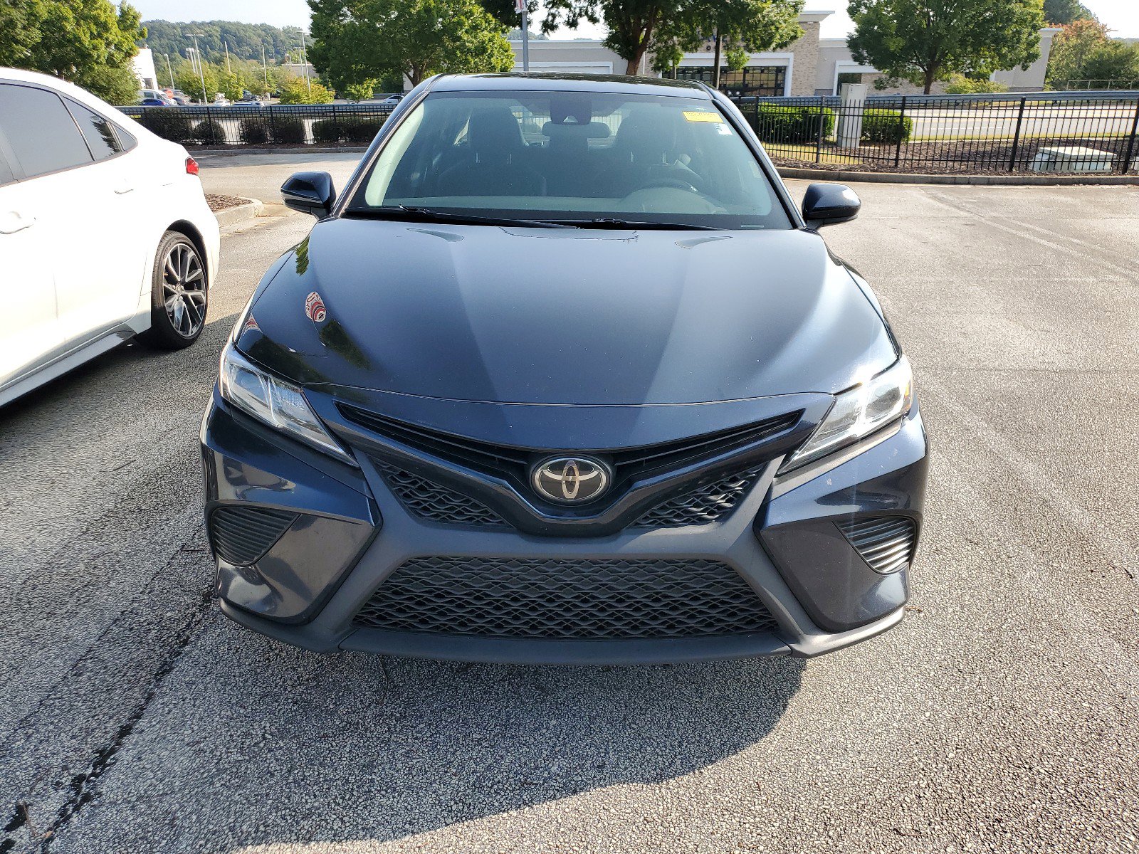 Used 2020 Toyota Camry SE with VIN 4T1G11AK5LU915758 for sale in Lithonia, GA