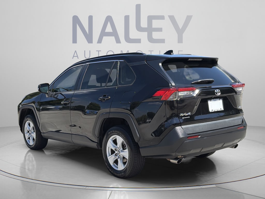 Used 2021 Toyota RAV4 XLE SUV