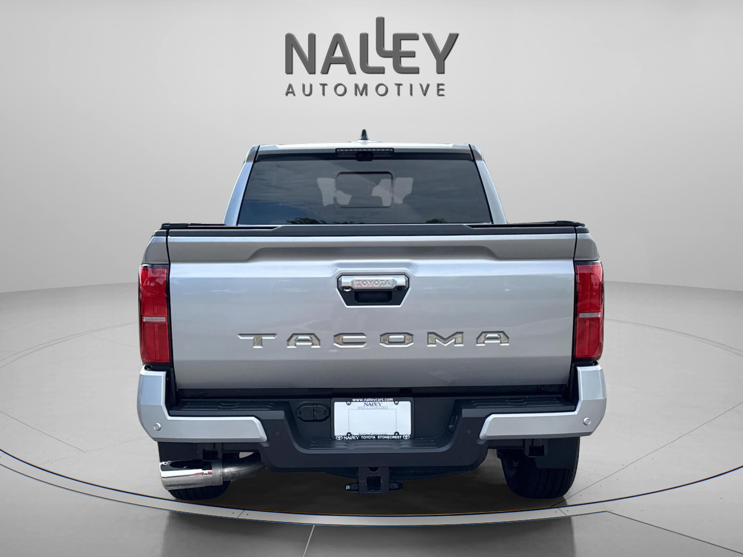 2025 Toyota Tacoma Limited - Photo 6