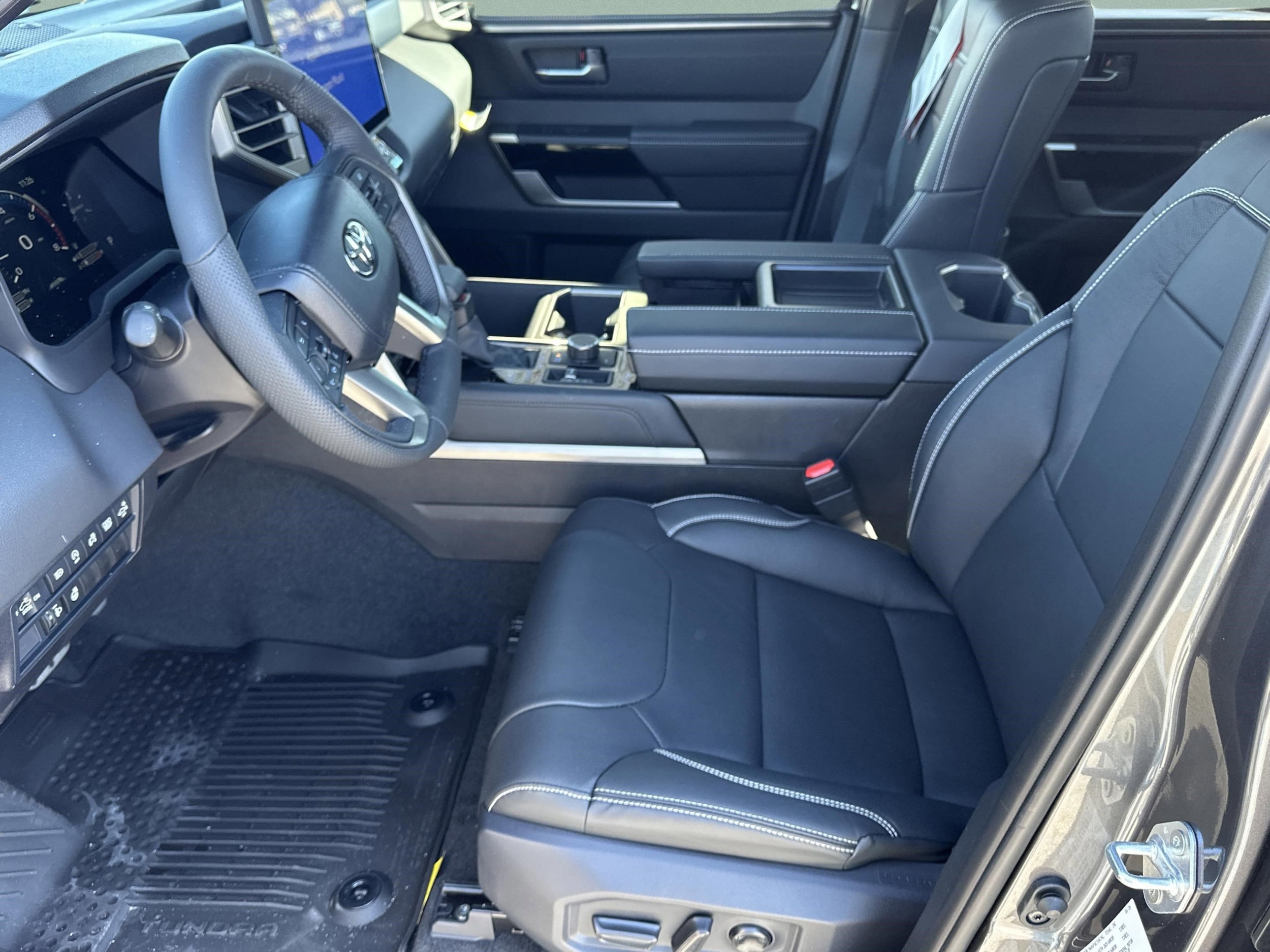 2026 Toyota Tundra Limited - Photo 24