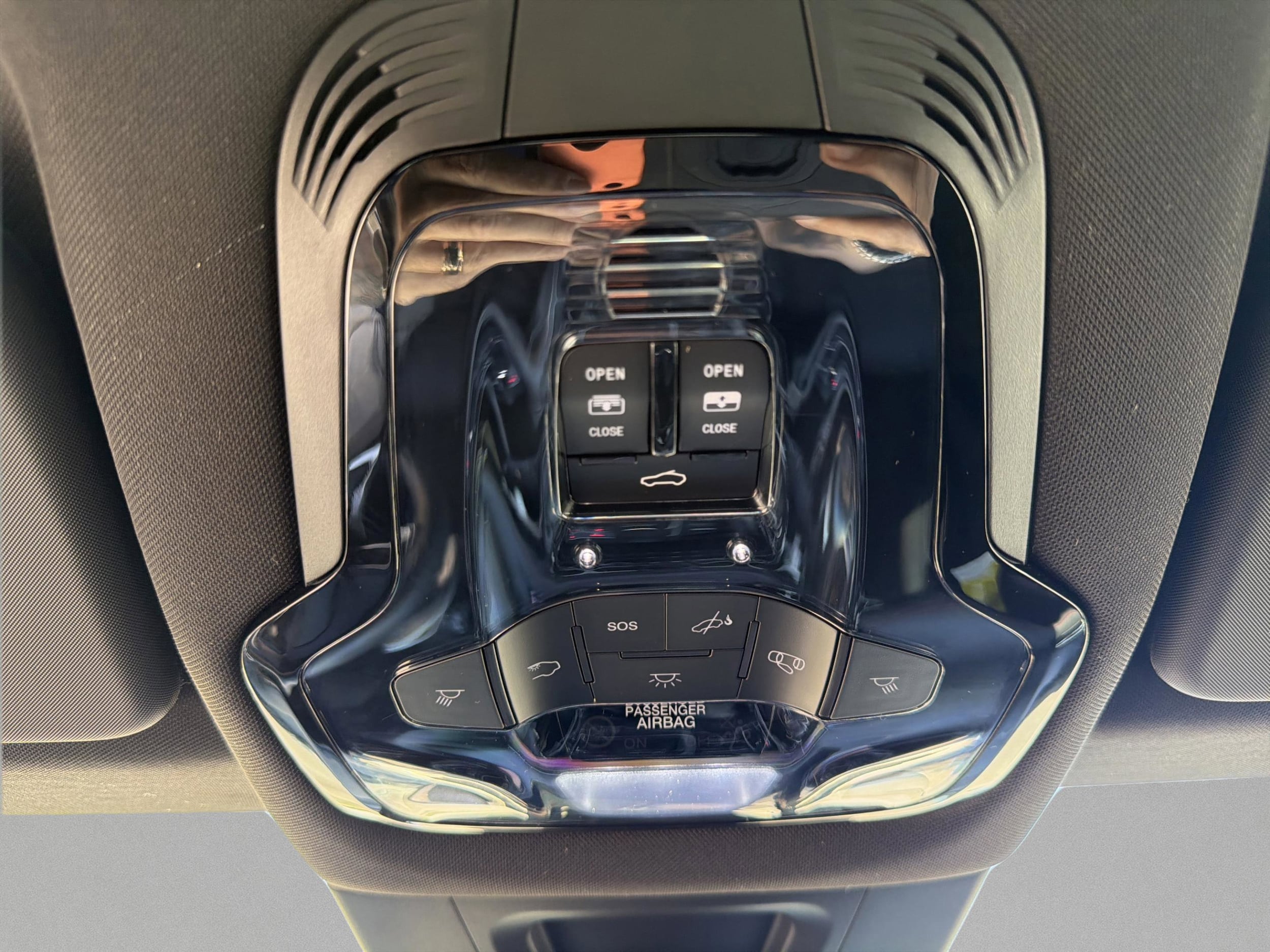 2024 Dodge Hornet R/T Plus - Photo 20