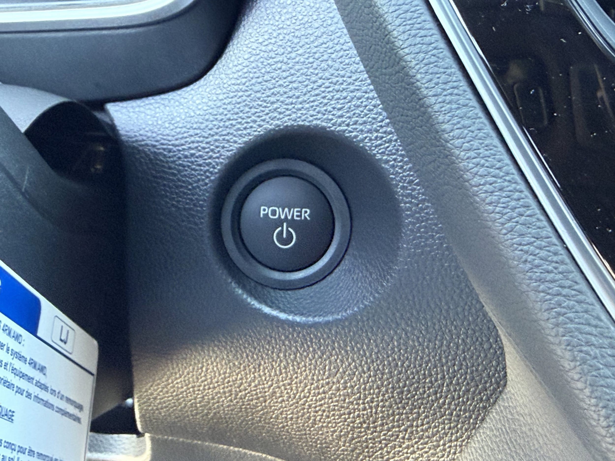 2026 Toyota Corolla Cross XSE - Photo 13