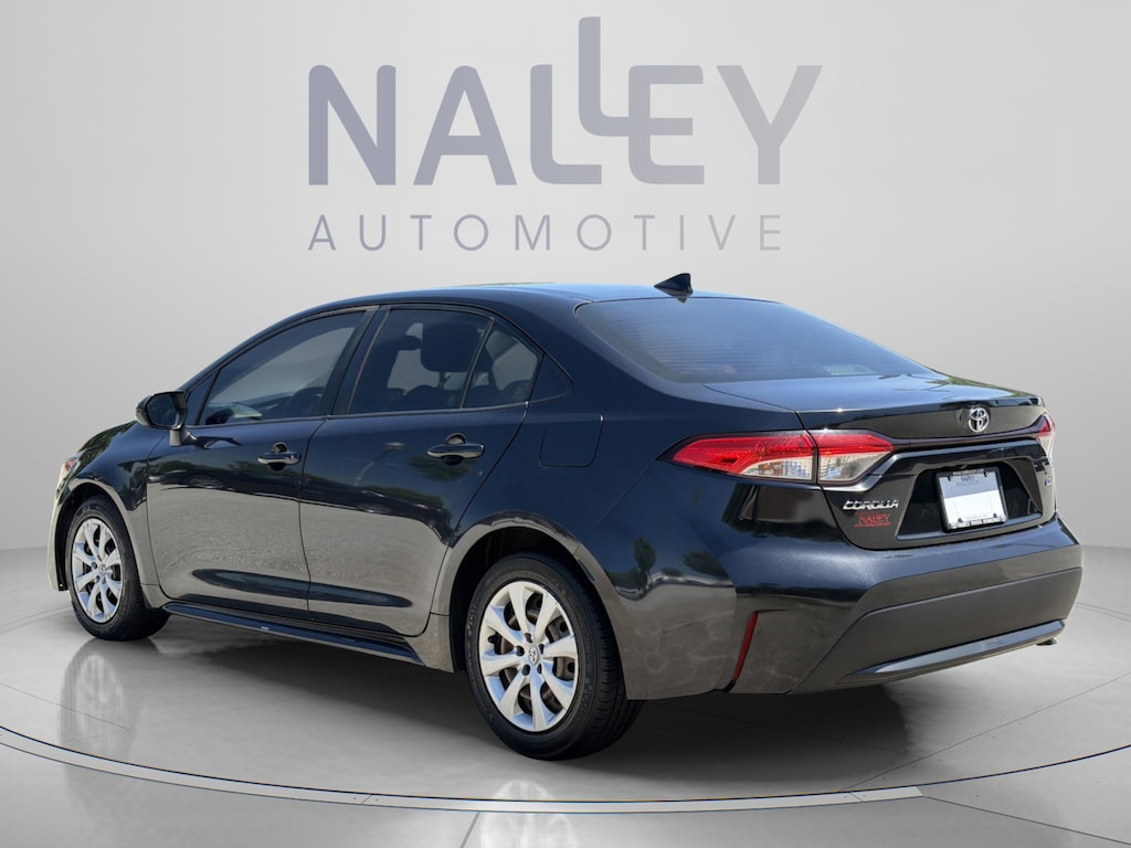 Used 2020 Toyota Corolla LE Sedan