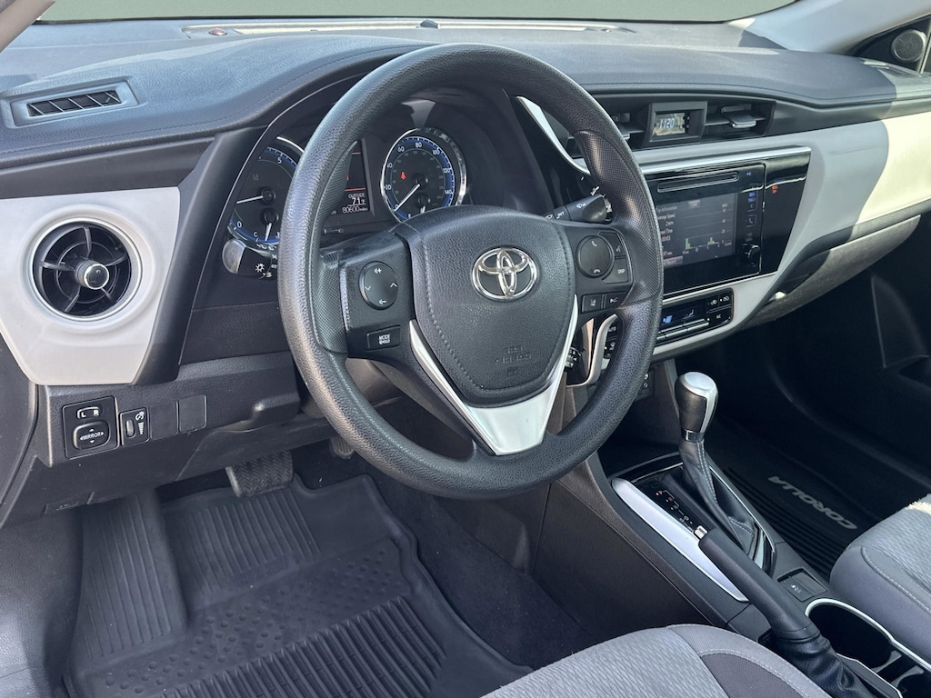 Used 2018 Toyota Corolla LE Sedan