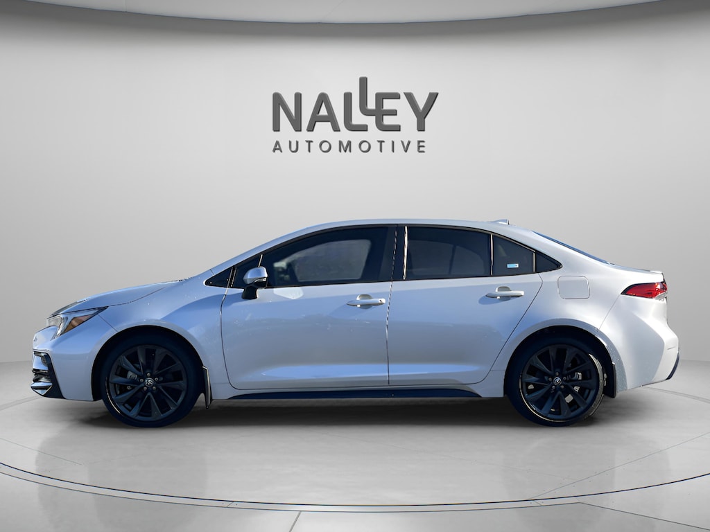 Used 2025 Toyota Corolla SE Sedan