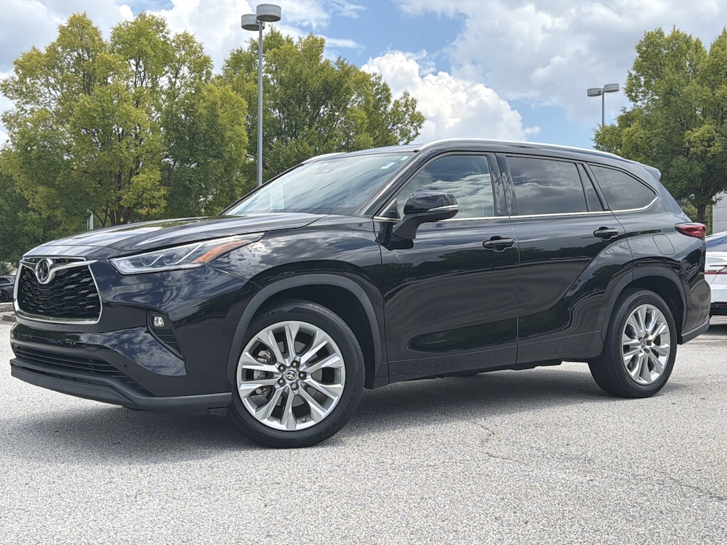 Certified 2021 Toyota Highlander Limited SUV