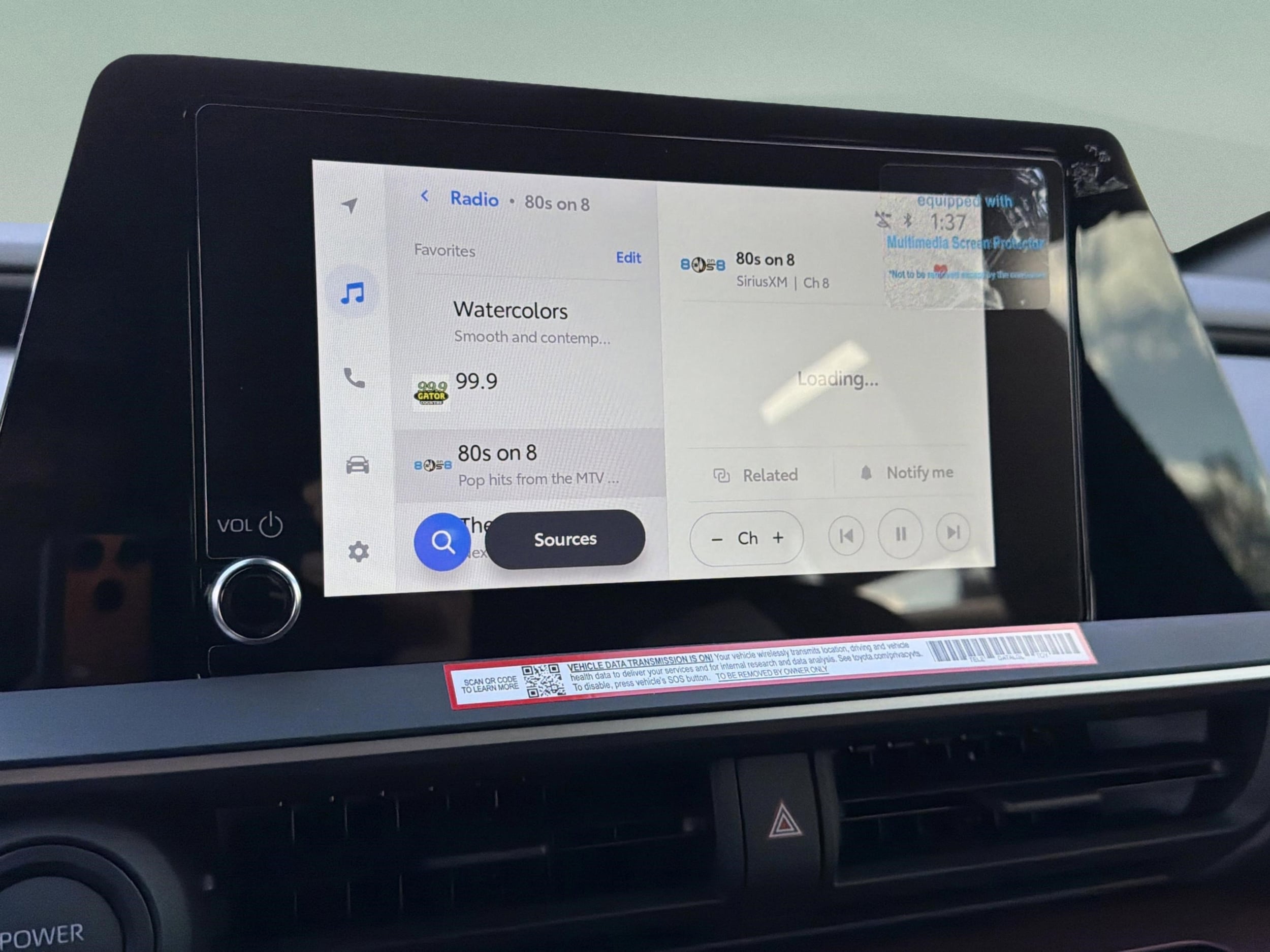 2026 Toyota Prius Plug-in Hybrid SE - Photo 9
