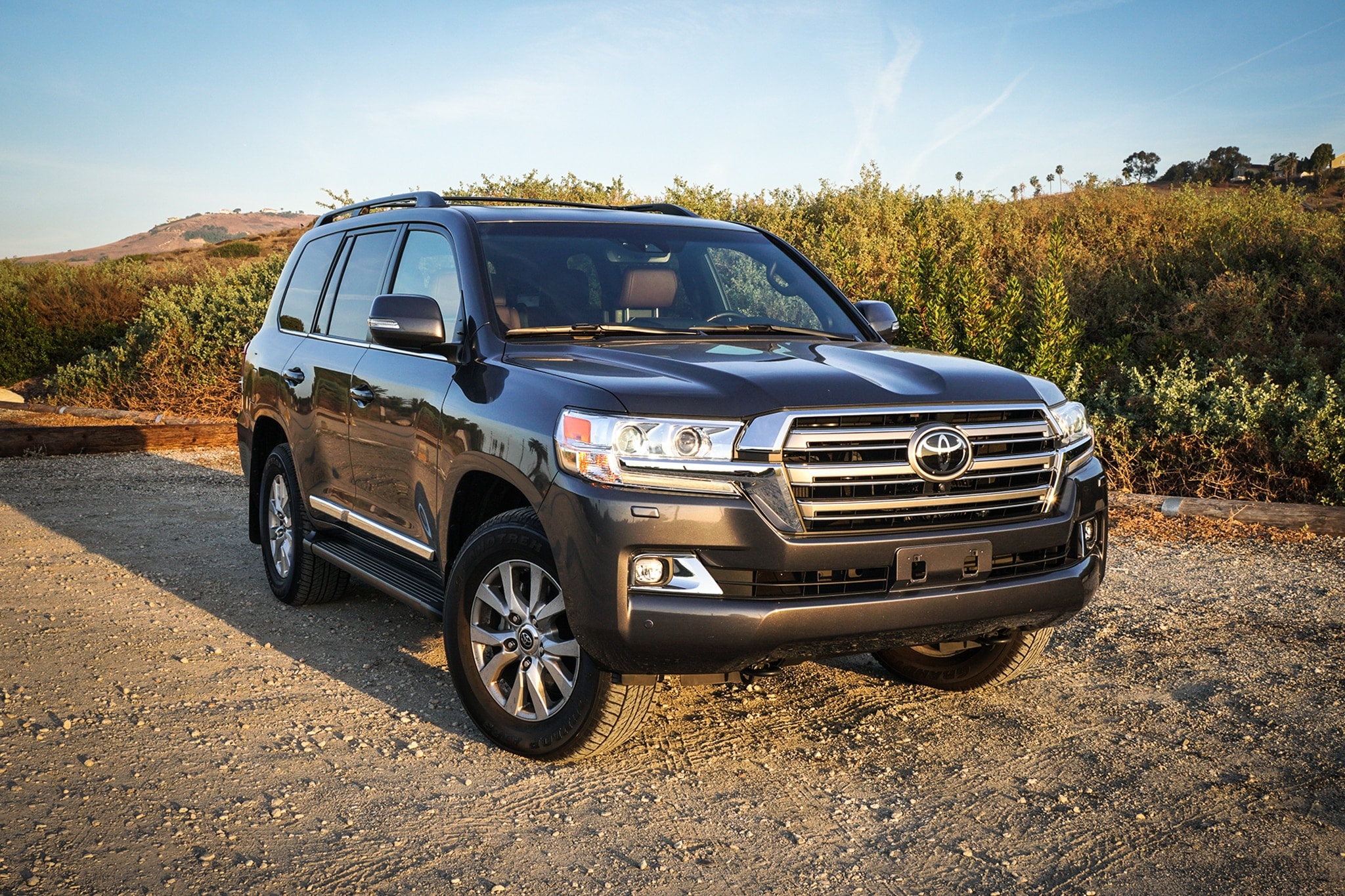 toyota land cruiser.jpg