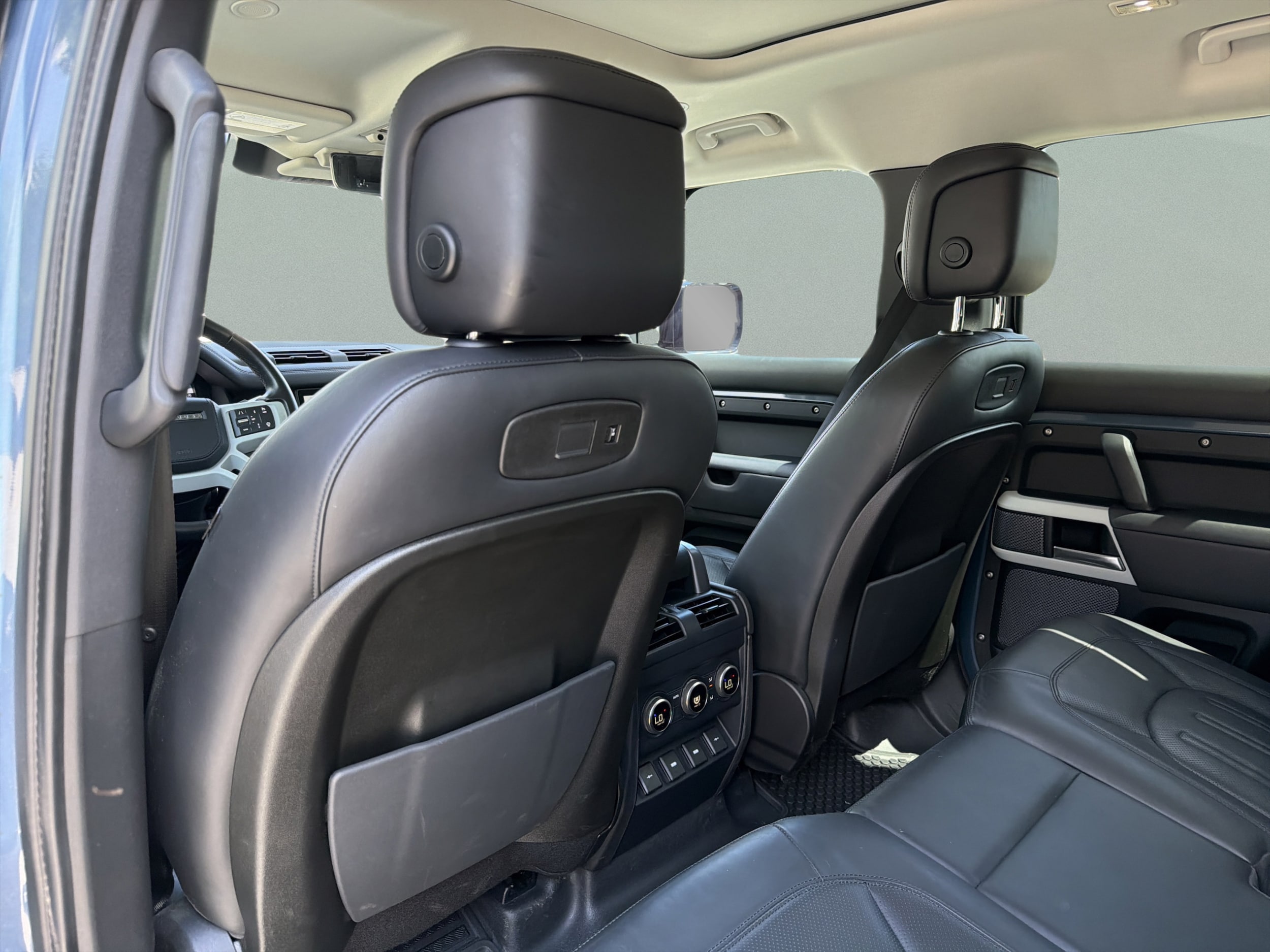 2020 Land Rover Defender HSE - Photo 31
