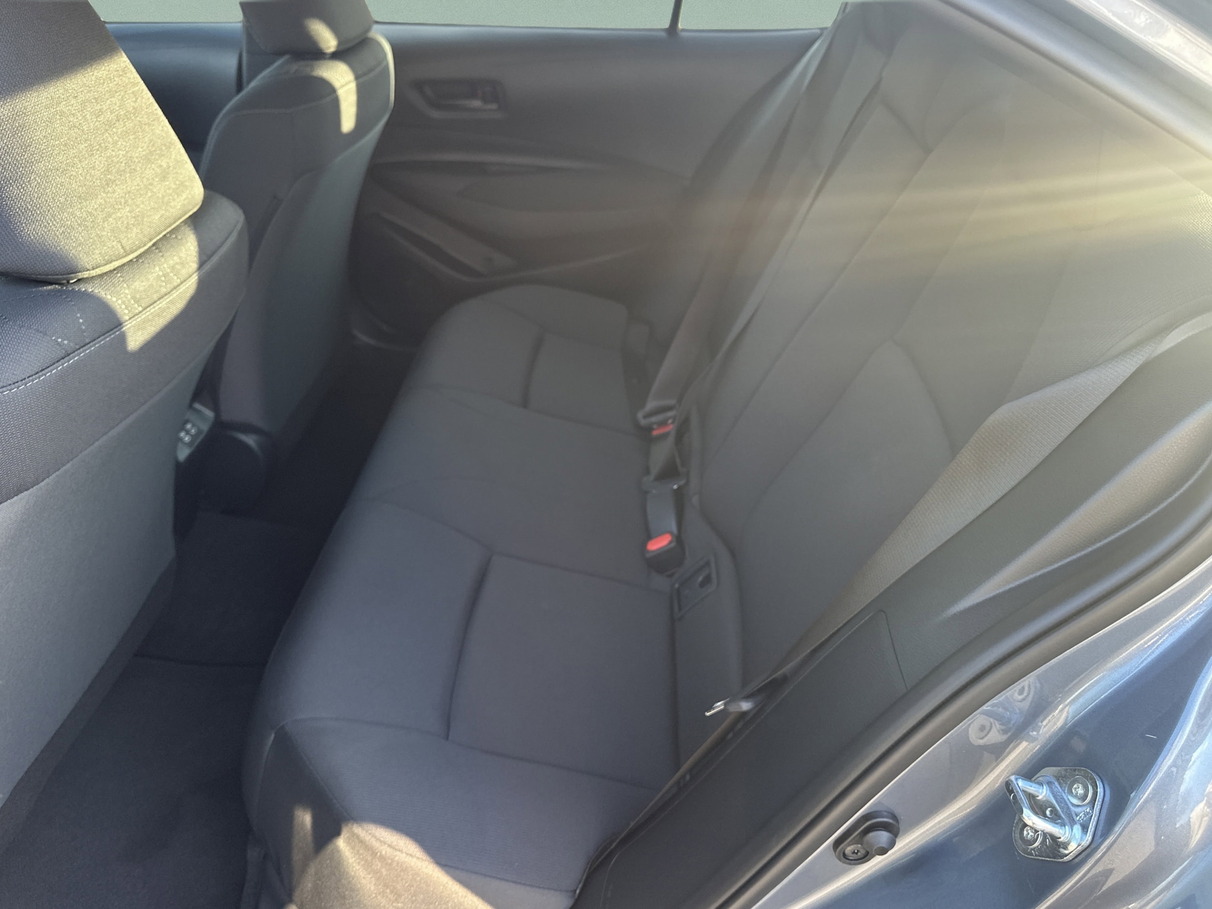2026 Toyota Corolla LE - Photo 21