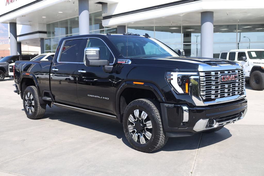 2026 GMC Sierra 3500HD Denali - Photo 8