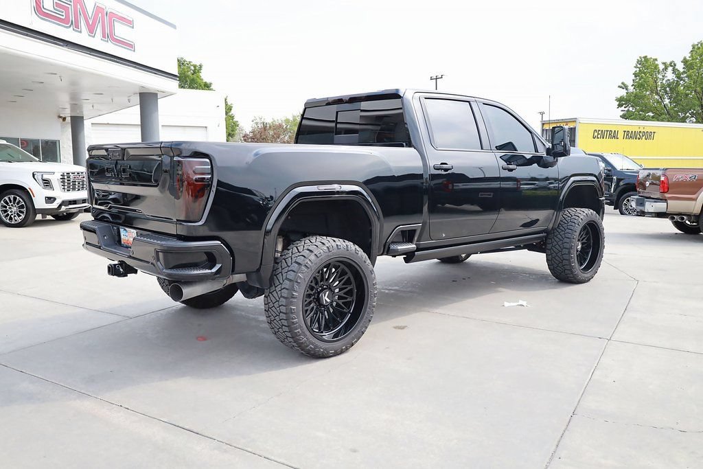 2025 GMC Sierra 3500HD AT4 - Photo 6