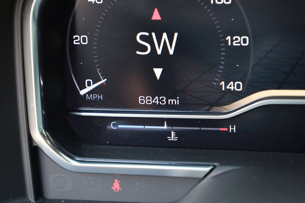 2025 GMC Sierra 3500HD AT4 - Photo 15