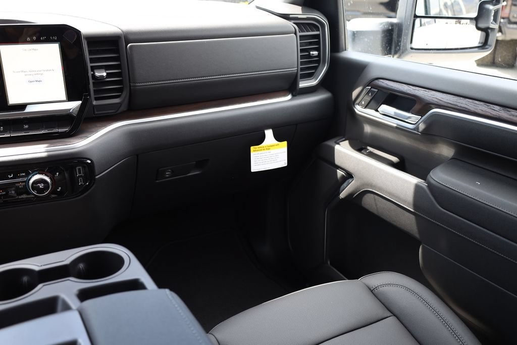2026 GMC Sierra 3500HD SLT - Photo 21