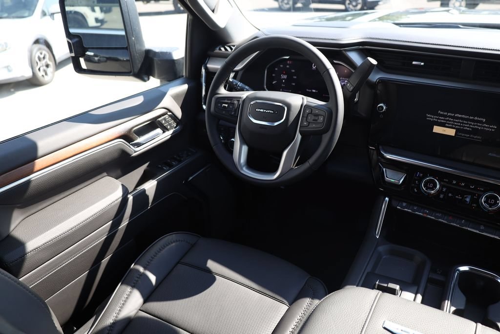 2026 GMC Sierra 3500HD Denali - Photo 20