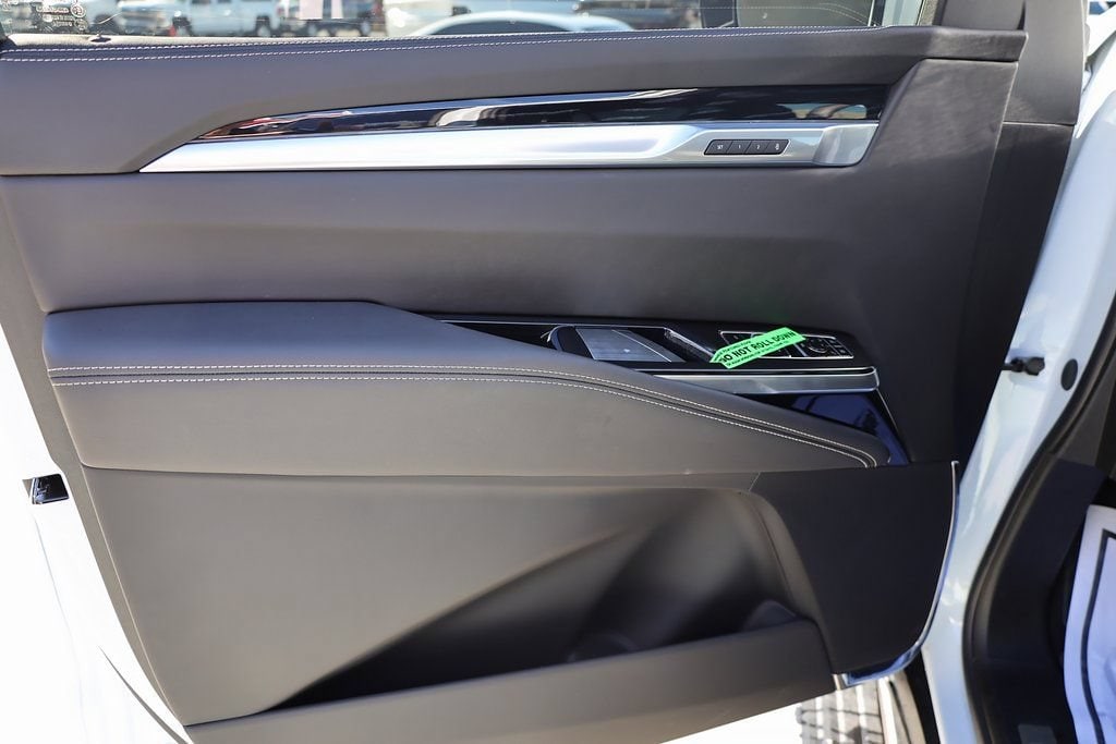 2026 Cadillac Escalade Sport - Photo 10