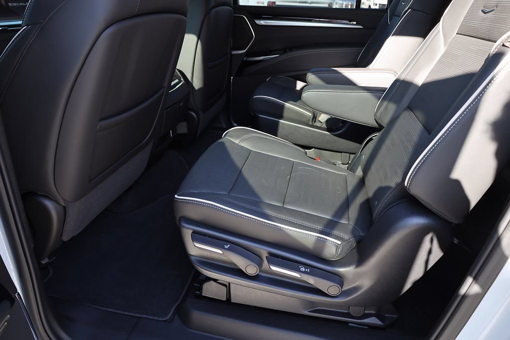2026 Cadillac Escalade ESV Sport - Photo 17