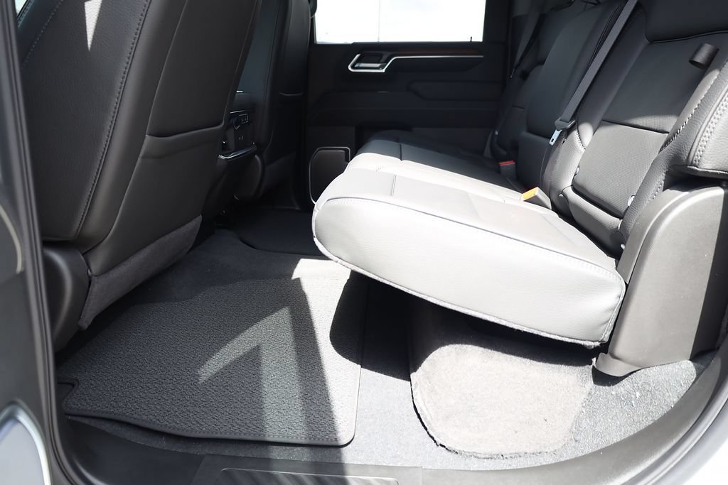 2026 GMC Sierra 3500HD Denali - Photo 19