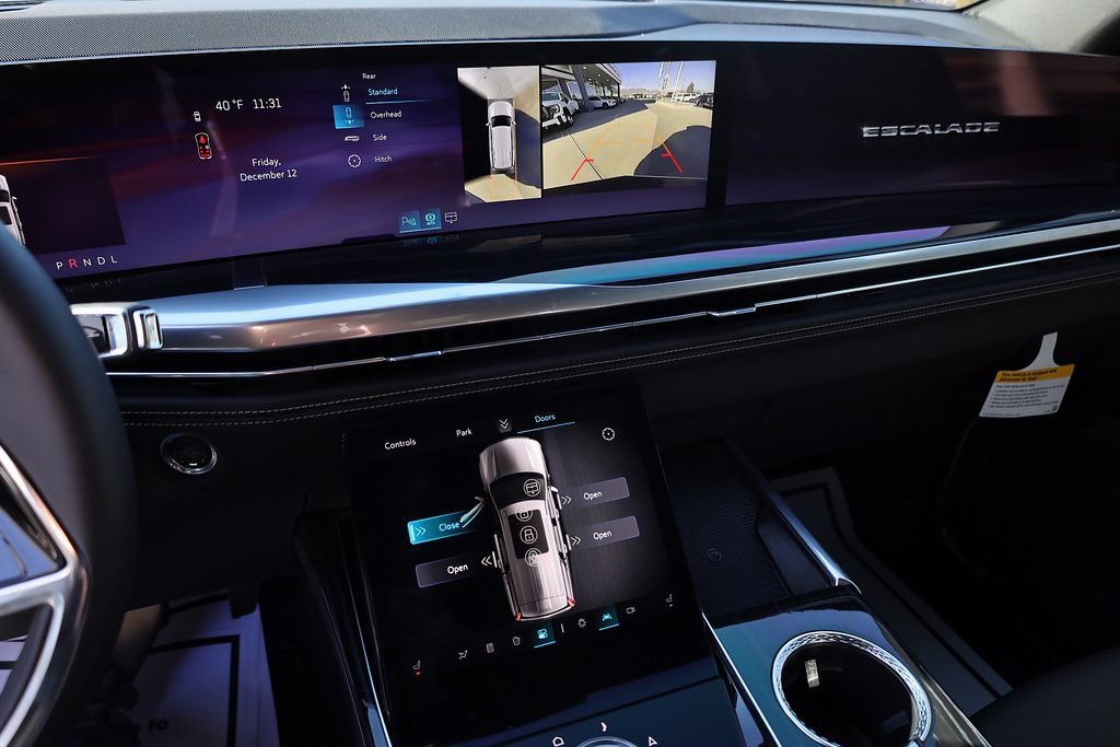 2026 Cadillac Escalade Sport - Photo 15