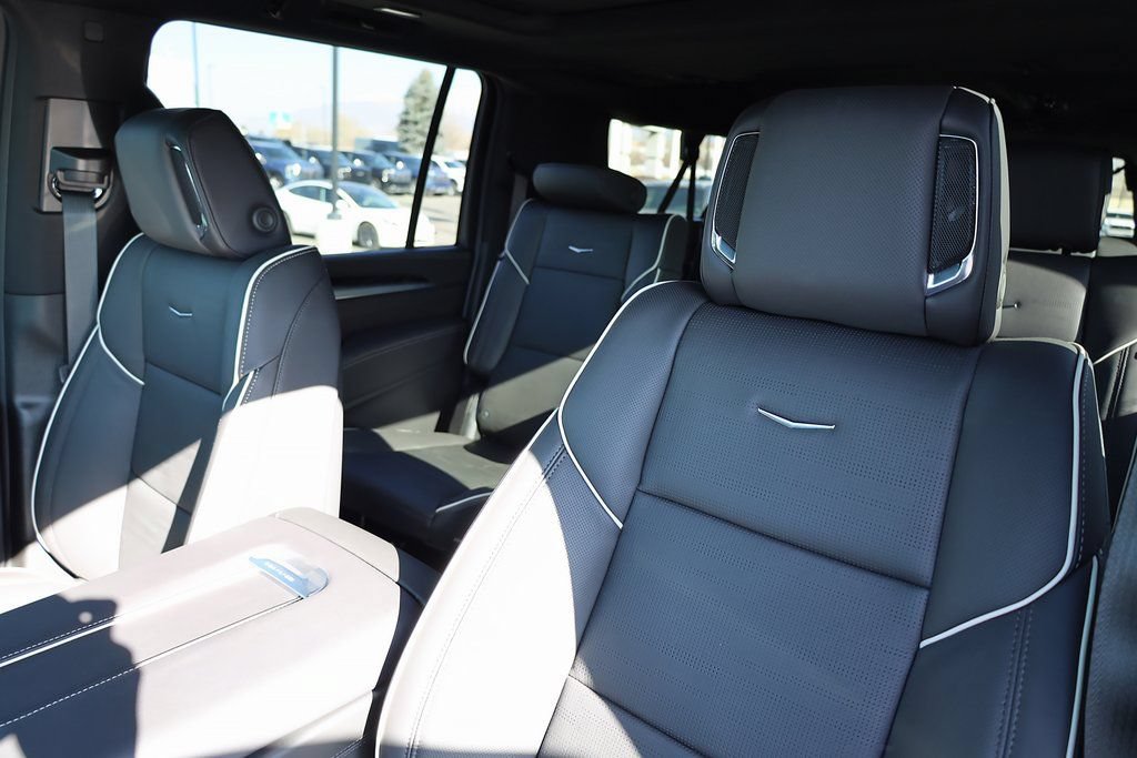 2026 Cadillac Escalade ESV Sport - Photo 16