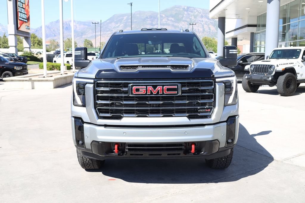 2026 GMC Sierra 3500HD AT4 - Photo 9