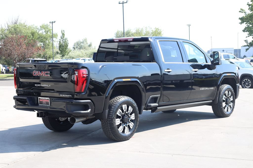 2026 GMC Sierra 3500HD Denali - Photo 6