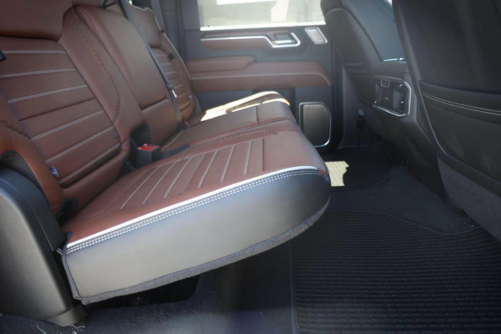 2026 GMC Sierra 3500HD Denali Ultimate - Photo 19