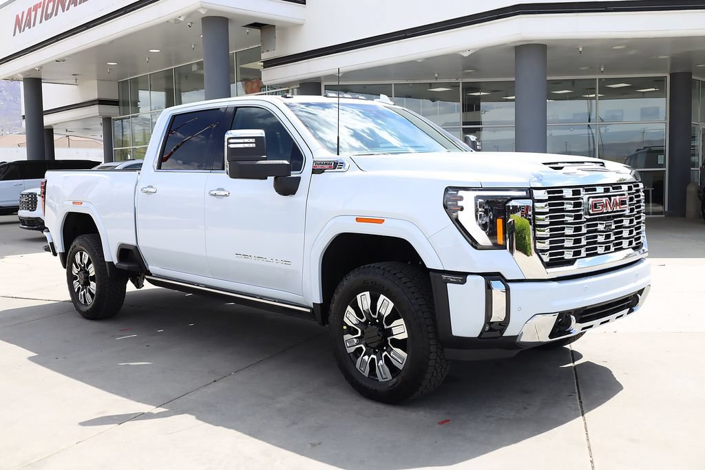 2026 GMC Sierra 3500HD Denali - Photo 8