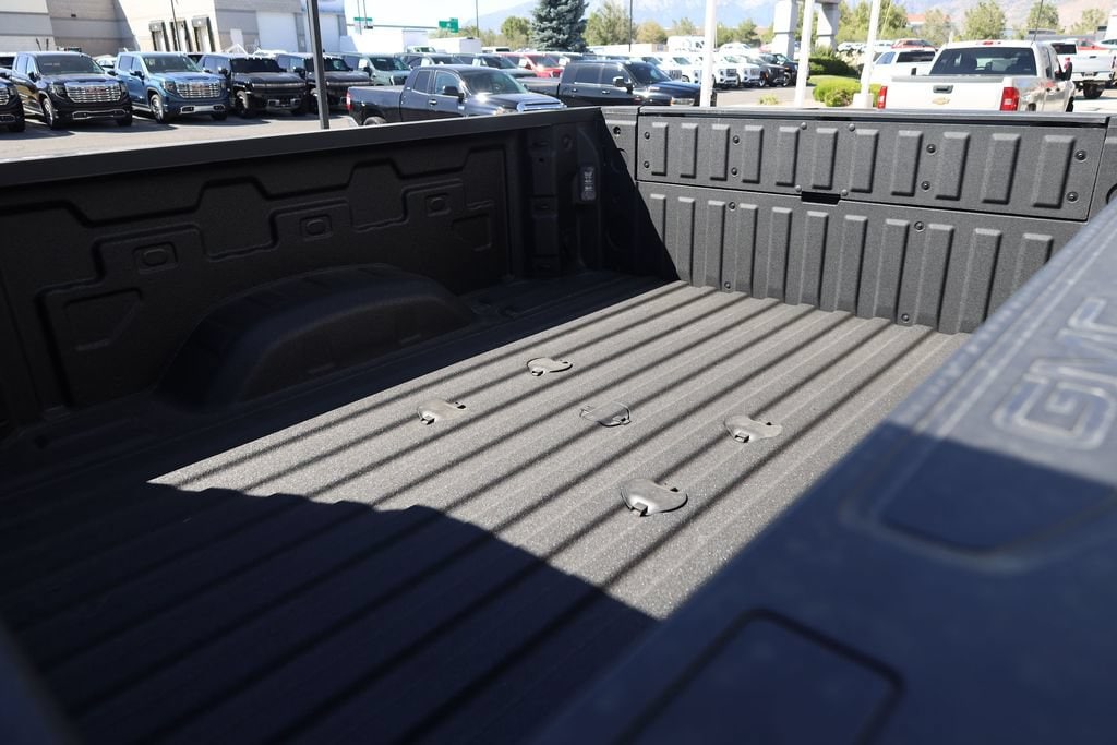 2026 GMC Sierra 3500HD AT4 - Photo 23