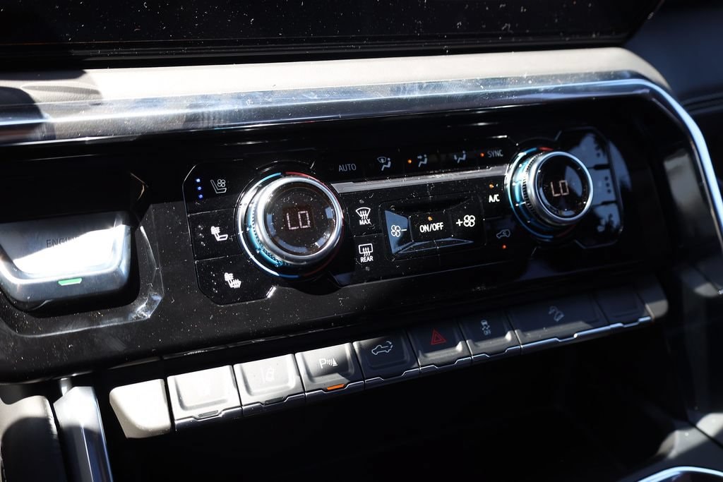 2026 GMC Sierra 3500HD Denali Ultimate - Photo 16