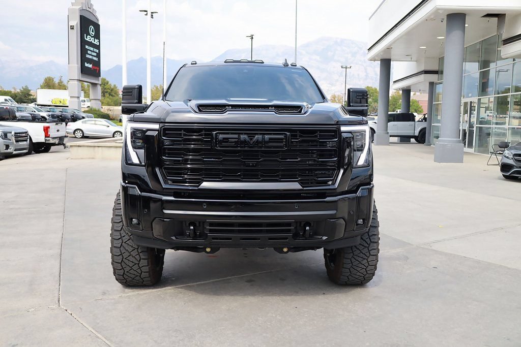 2025 GMC Sierra 3500HD AT4 - Photo 9