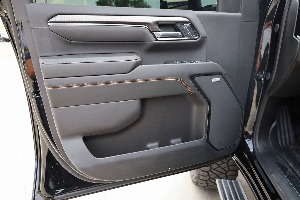 2025 GMC Sierra 3500HD AT4 - Photo 12