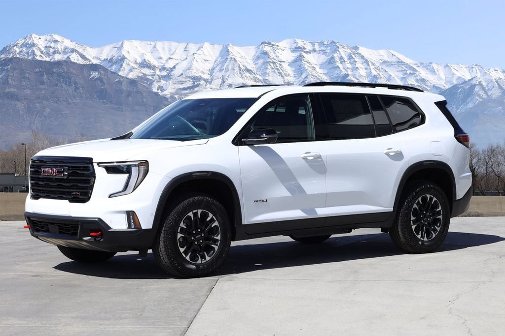 2027 GMC Acadia AT4 - Photo 2