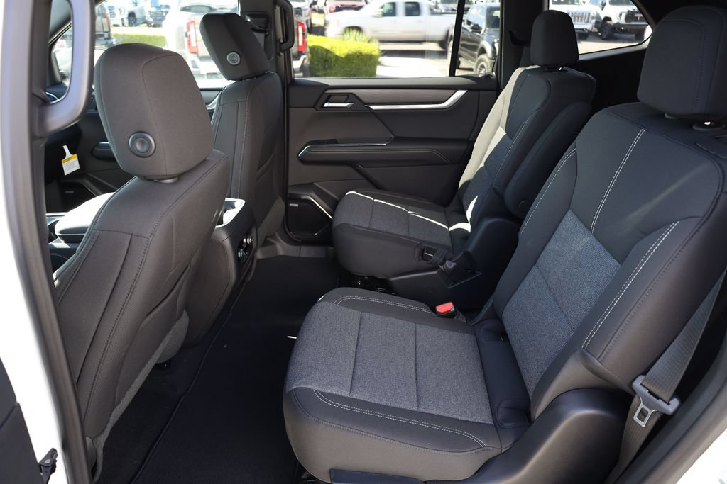 2027 GMC Acadia Elevation - Photo 17