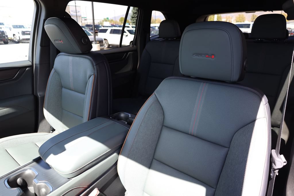 2027 GMC Acadia AT4 - Photo 17
