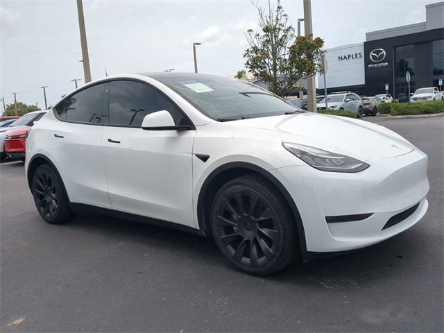 Used 2022 Tesla Model Y Long Range with VIN 7SAYGDEE3NF385835 for sale in Naples, FL
