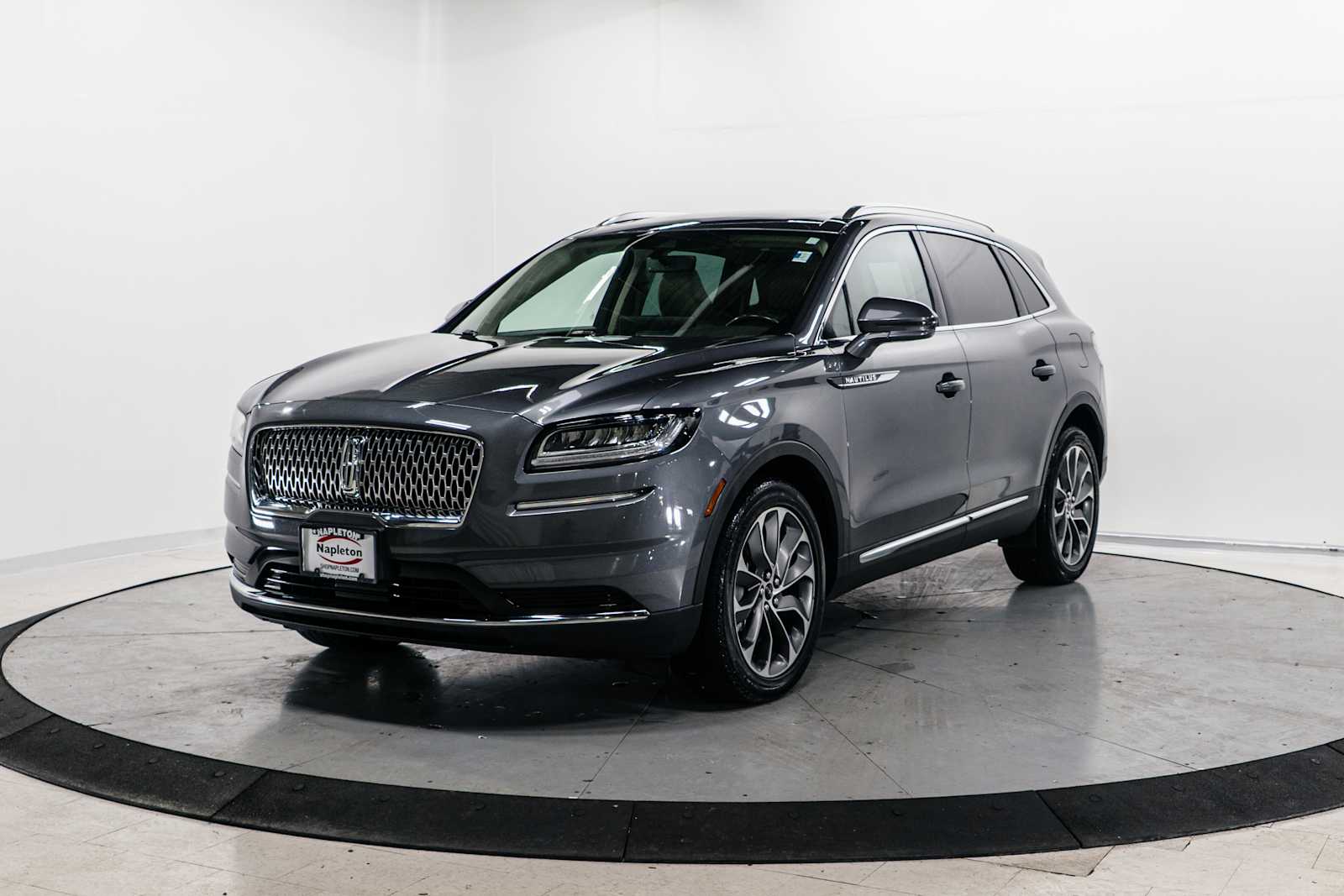 2023 Lincoln Nautilus Reserve's photo