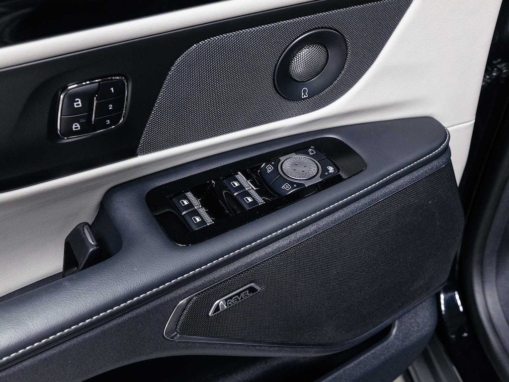 Certified 2024 Lincoln Nautilus Reserve AWD