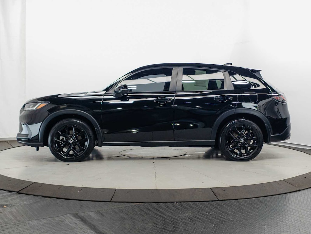 Used 2023 Honda HR-V Sport 2WD CVT